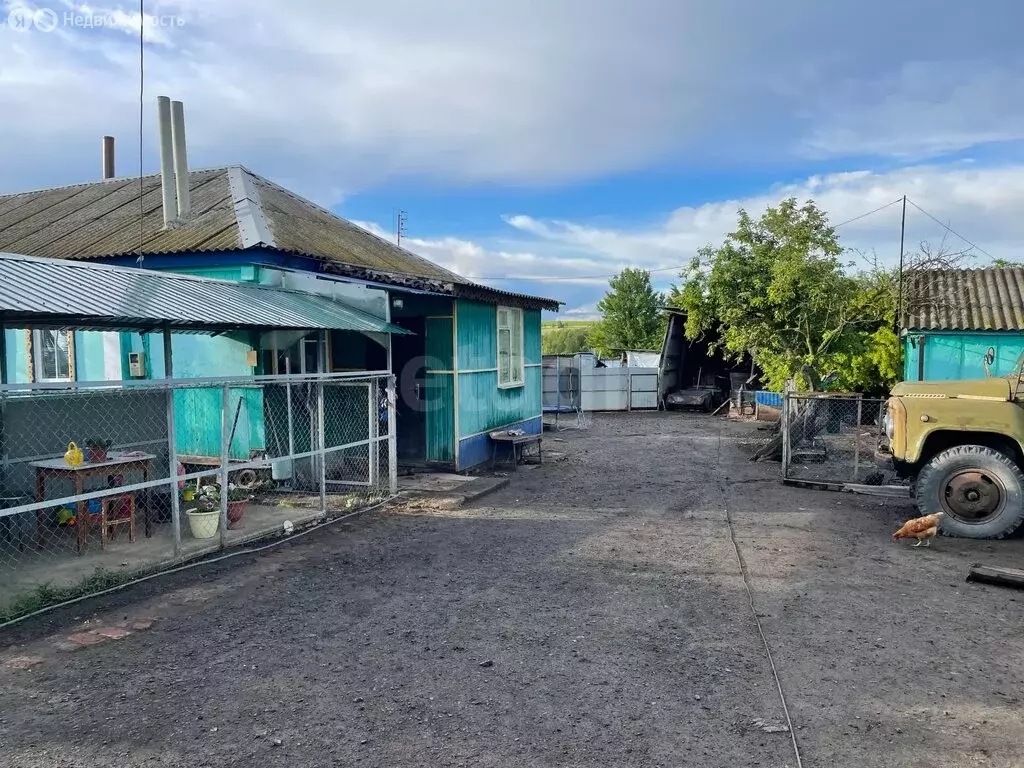 Дом в Корочанский район, Центральная улица (59 м) - Фото 2