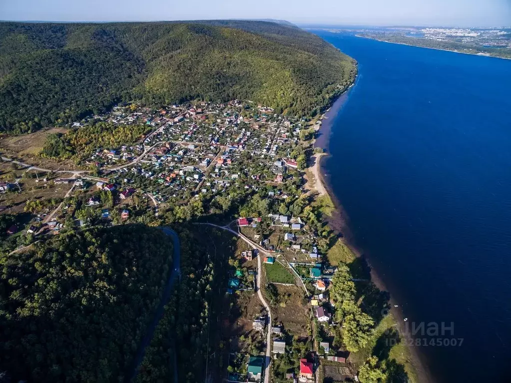 Участок в Самарская область, Жигулевск городской округ, с. Бахилова ... - Фото 2