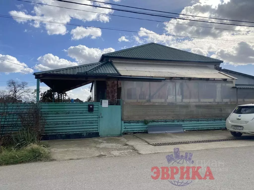 Дом в Краснодарский край, Крымск Лунная ул., 10 (210 м) - Фото 0