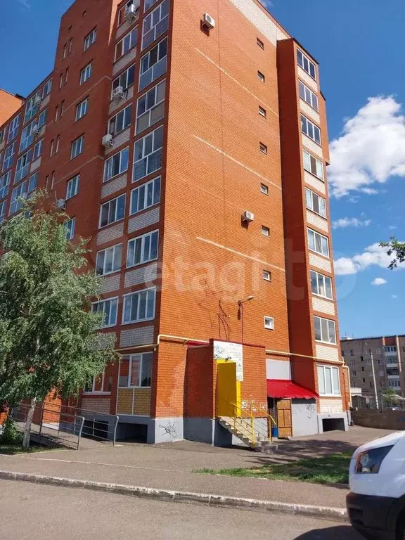 Продам торговое помещение, 42 м - Фото 1