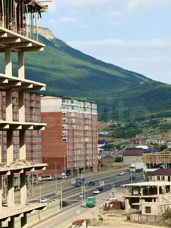 1-к. квартира, 54 м, 4/12 эт. - Фото 1