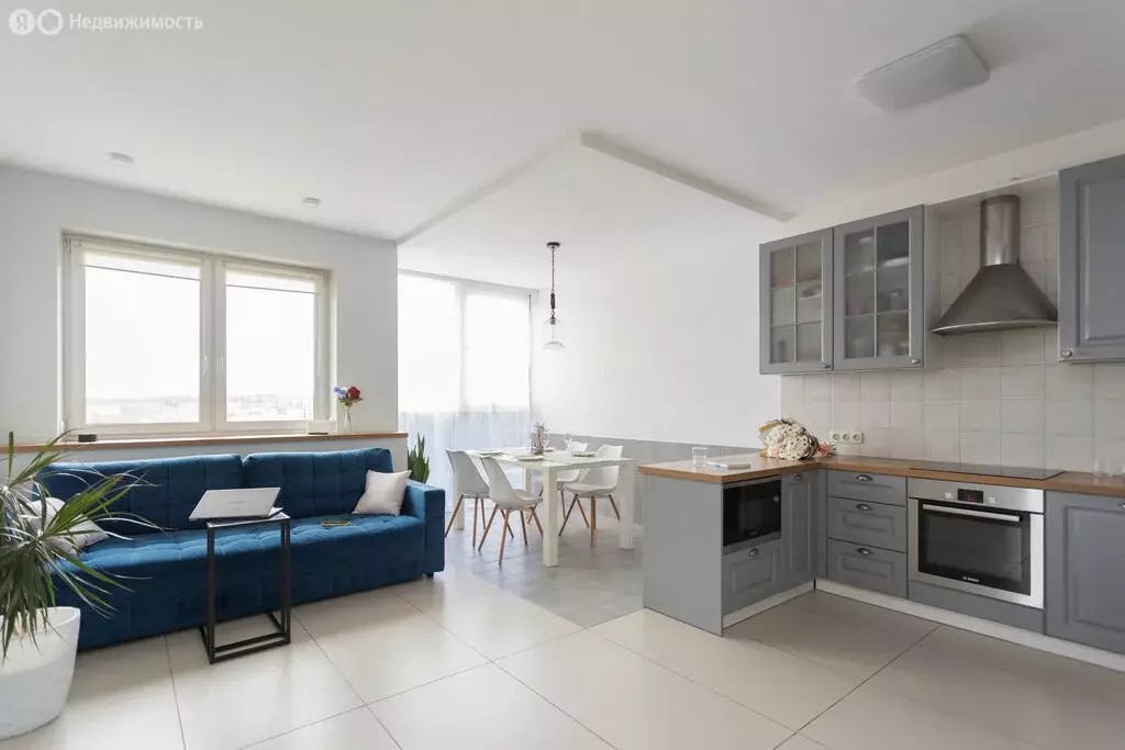 3-комнатная квартира: Петрозаводск, улица Попова, 11 (60 м) - Фото 1