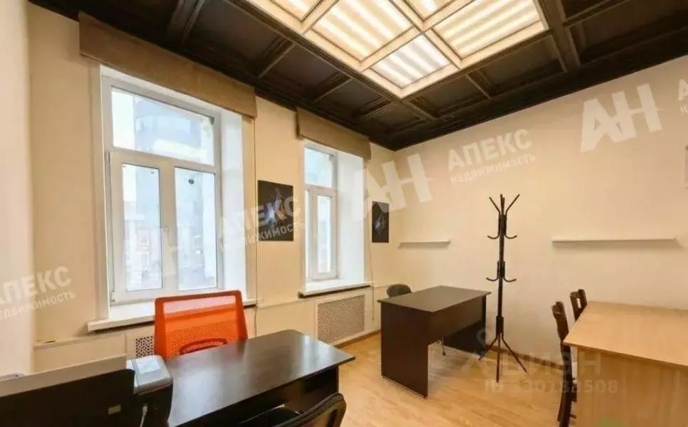 Офис в Москва Новослободская ул., 26С1 (16 м) - Фото 1