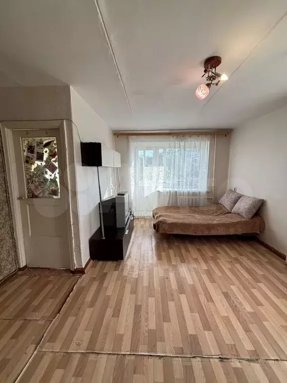 1-к. квартира, 30,6 м, 4/5 эт. - Фото 0