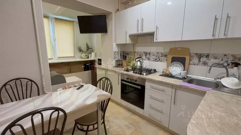 1-к кв. Крым, Симферополь ул. Аральская (30.2 м) - Фото 1