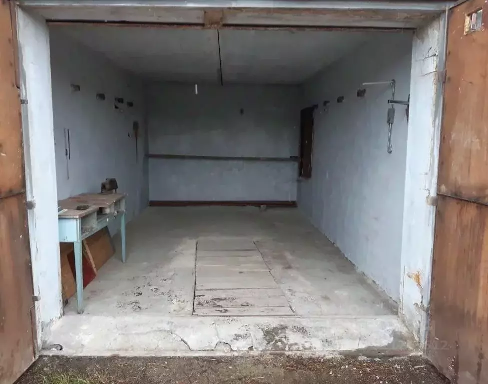 Гараж в Иркутская область, Иркутск ул. Освобождения, 57 (18 м) - Фото 1