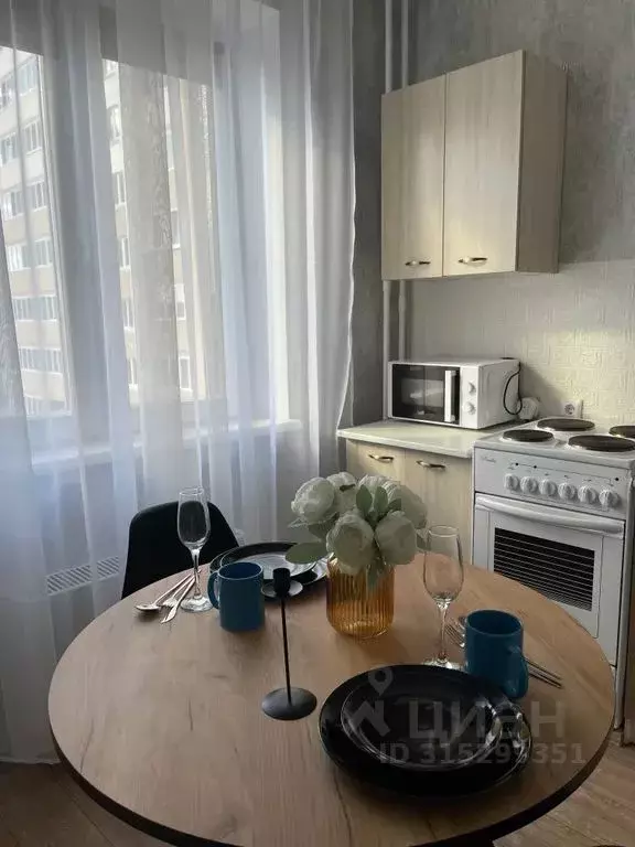 1-к кв. Омская область, Омск ул. Леонида Маслова, 5 (44.0 м) - Фото 1