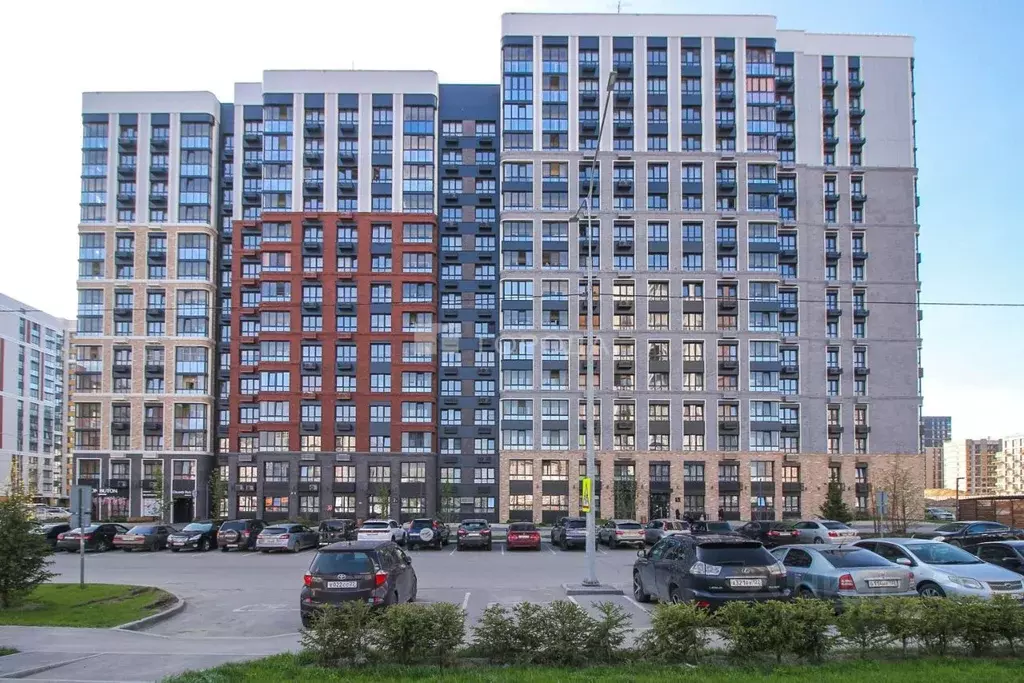 1-к кв. Алтайский край, Барнаул ул. Имени В.Т. Христенко, 8 (36.0 м) - Фото 0