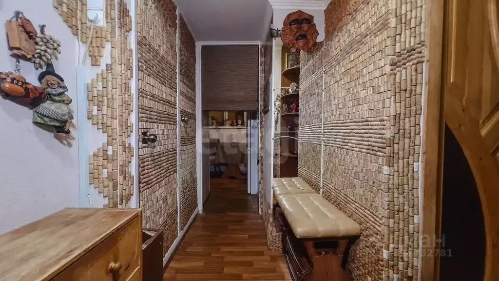 3-к кв. Ямало-Ненецкий АО, Новый Уренгой ул. 26-го съезда КПСС, 6А ... - Фото 2