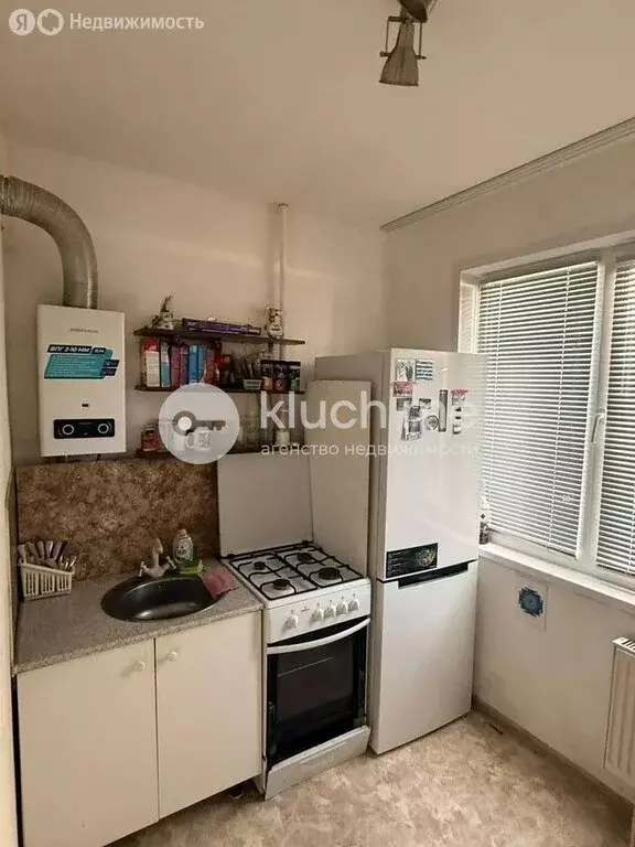 2-комнатная квартира: Казань, улица Чкалова, 15 (32 м) - Фото 2