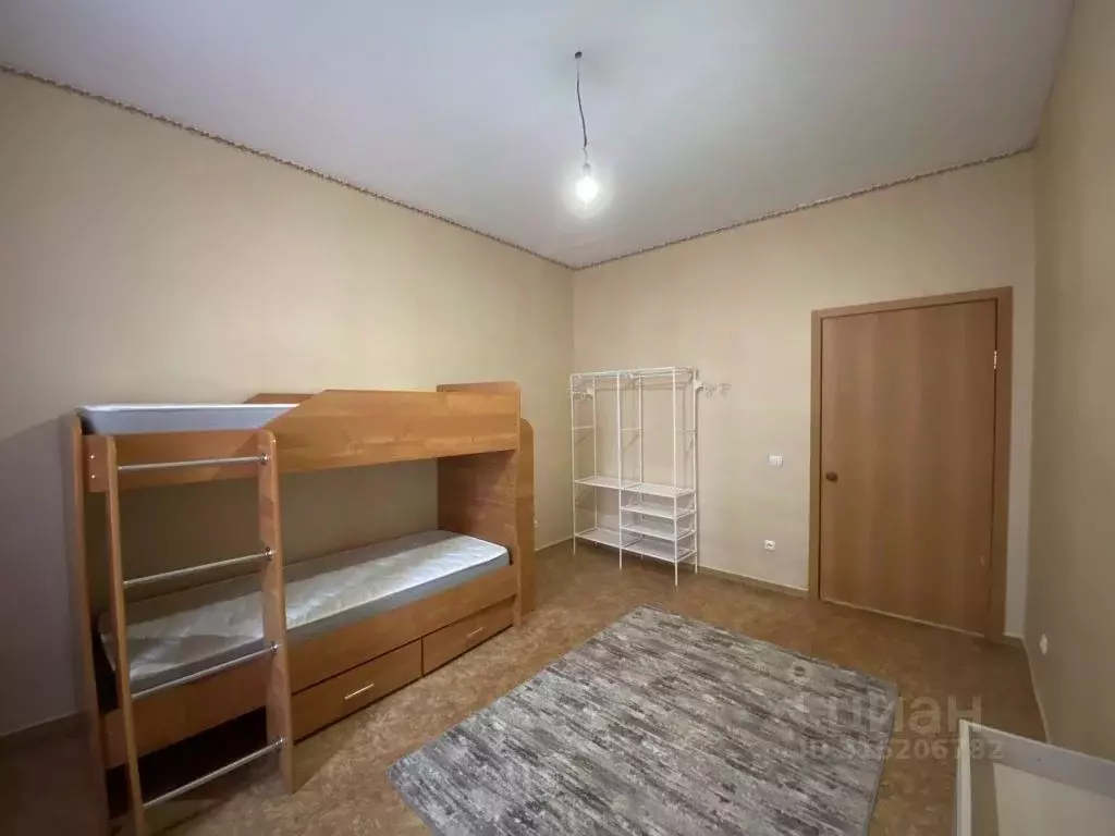 3-к кв. Саратовская область, Саратов ул. Имени П.М. Зыбина, 8 (70.0 м) - Фото 1