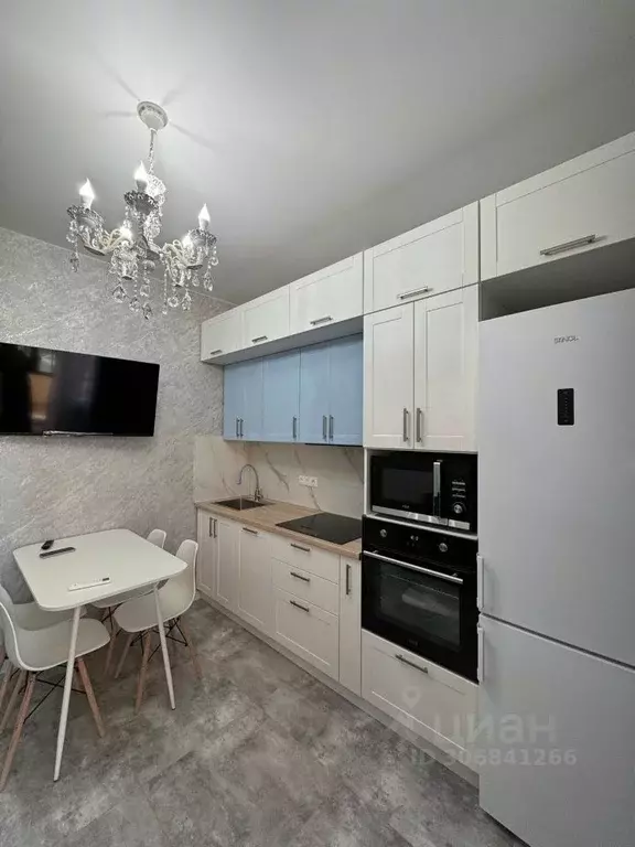 1-к кв. Московская область, Мытищи просп. Астрахова, 1 (40.0 м) - Фото 2