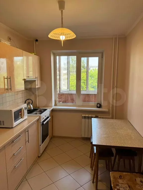 3-к. квартира, 66 м, 4/9 эт. - Фото 1
