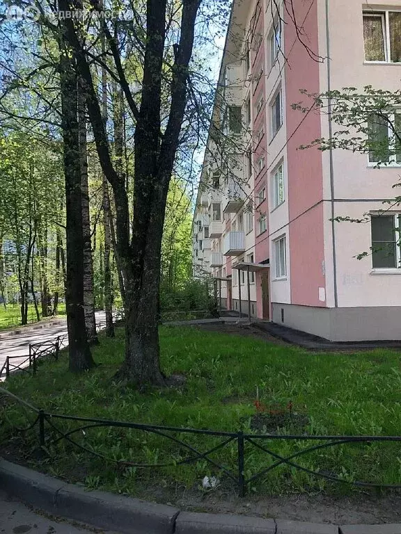 2-комнатная квартира: Санкт-Петербург, Светлановский проспект, 119 ... - Фото 0