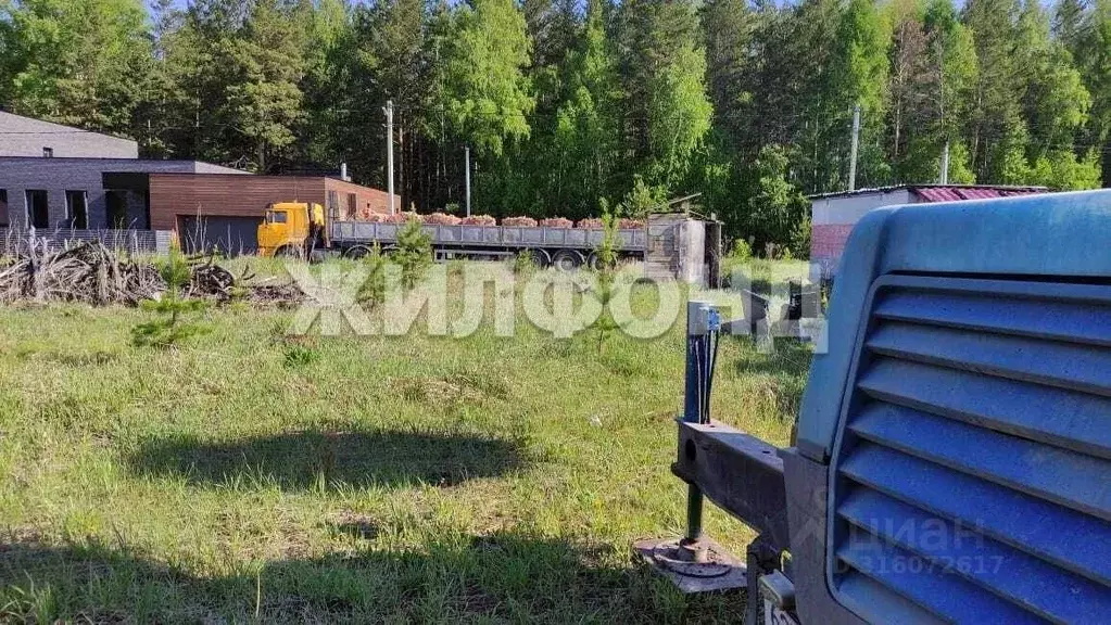 Участок в Новосибирская область, Новосибирский район, Мочищенский ... - Фото 0
