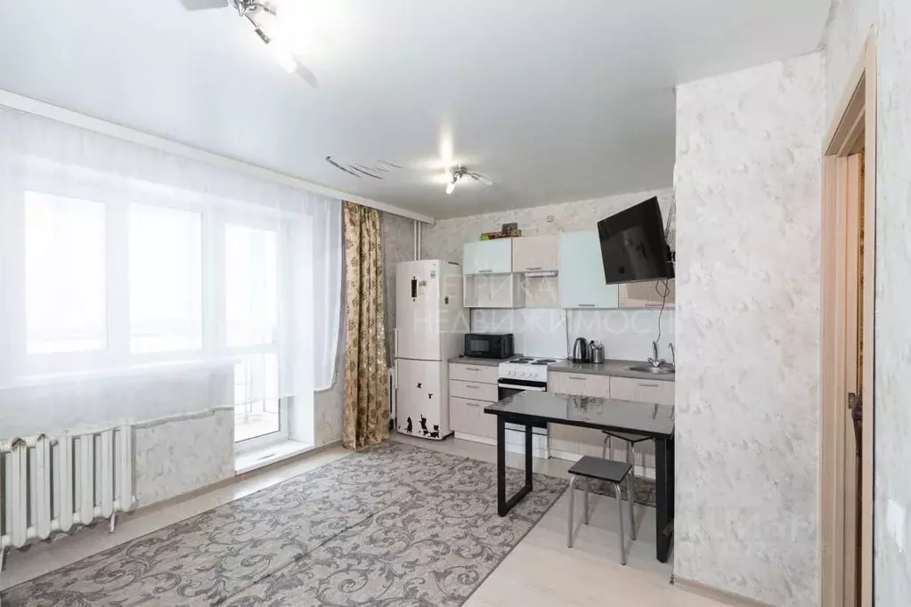 Студия Тюменская область, Тюмень Микрорайон мыс, ул. Судоремонтная, ... - Фото 1