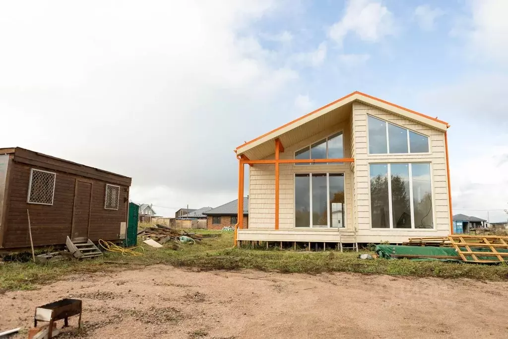 Дом в Ленинградская область, Гатчинский муниципальный округ, д. Бугры ... - Фото 2