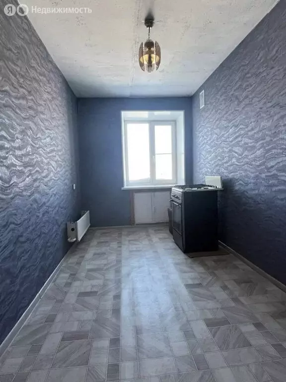 2-комнатная квартира: Еманжелинск, улица Титова, 10 (52 м) - Фото 1