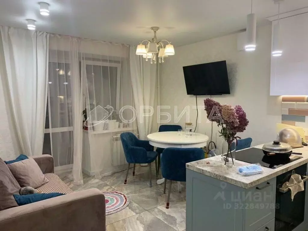 2-к кв. Тюменская область, Тюмень ул. Самарцева, 3 (68.1 м) - Фото 1