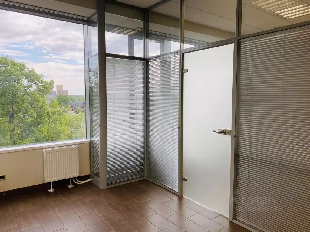 Офис в Московская область, Красногорск Ильинское ш., 1а (70 м) - Фото 1