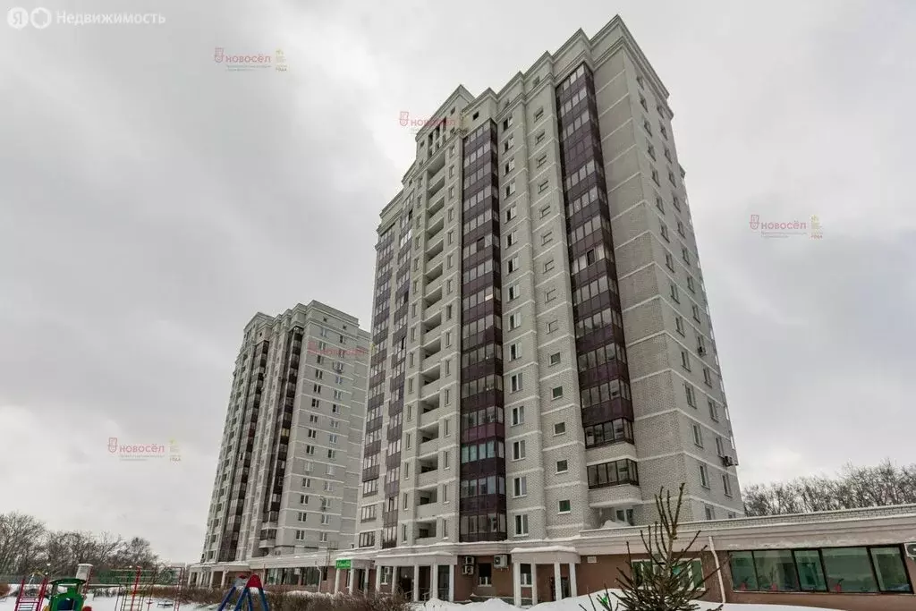 Квартира-студия: Екатеринбург, улица Стачек, 4 (34 м) - Фото 2