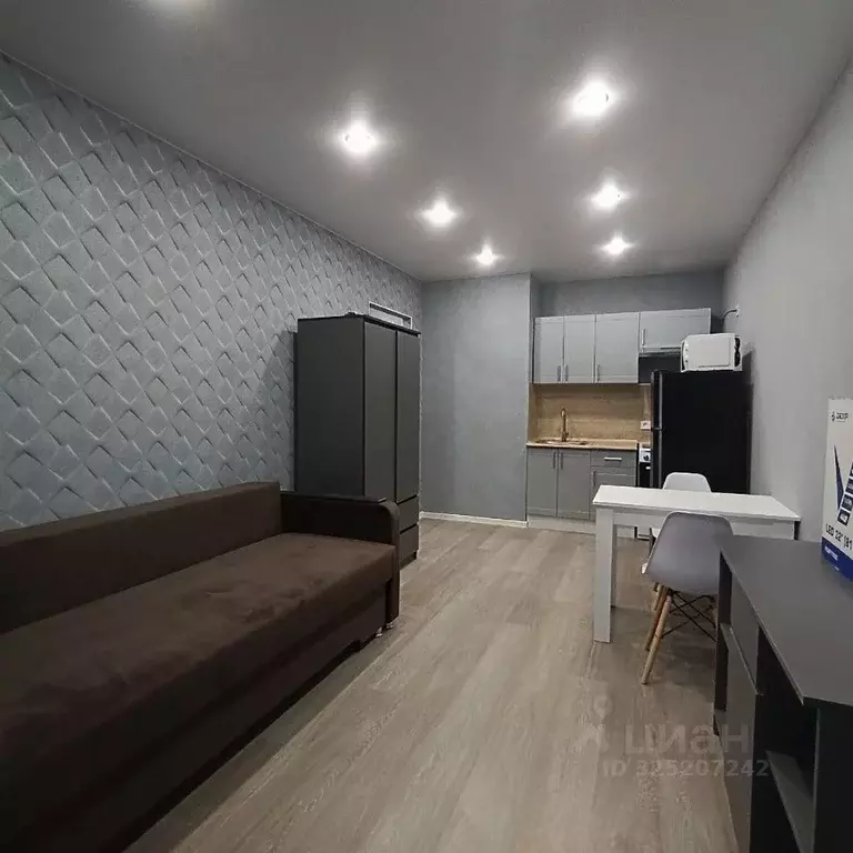 Студия Краснодарский край, Краснодар Московская ул., 125к1 (28.0 м) - Фото 1