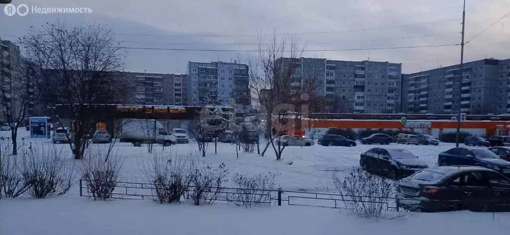 2-комнатная квартира: Нижний Тагил, улица Захарова, 3 (52.6 м) - Фото 2