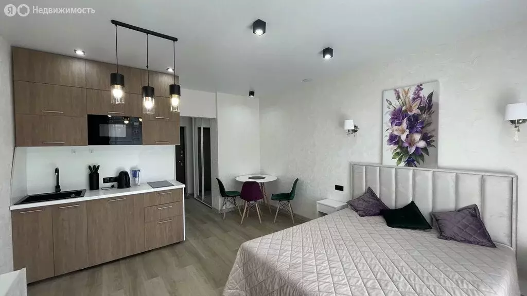 Квартира-студия: Алушта, Западная улица, 4к3 (32.51 м) - Фото 1