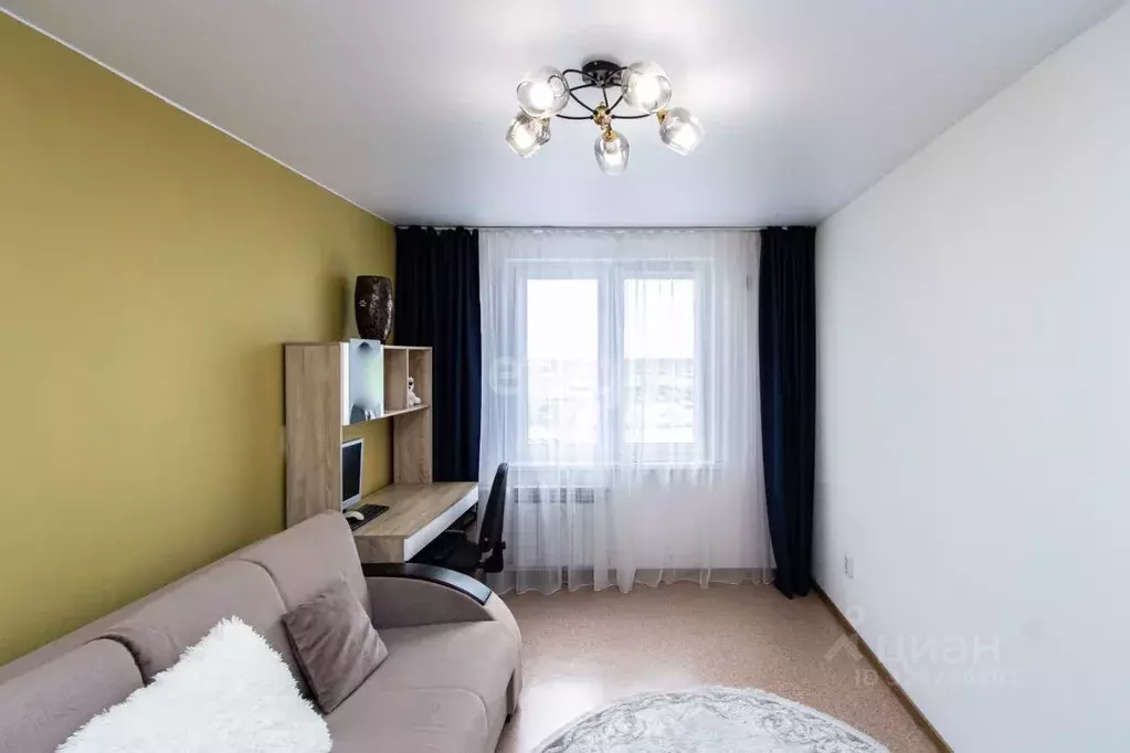 2-к кв. Тюменская область, Тюмень Антипино мкр, ул. Беловежская, 19 ... - Фото 1