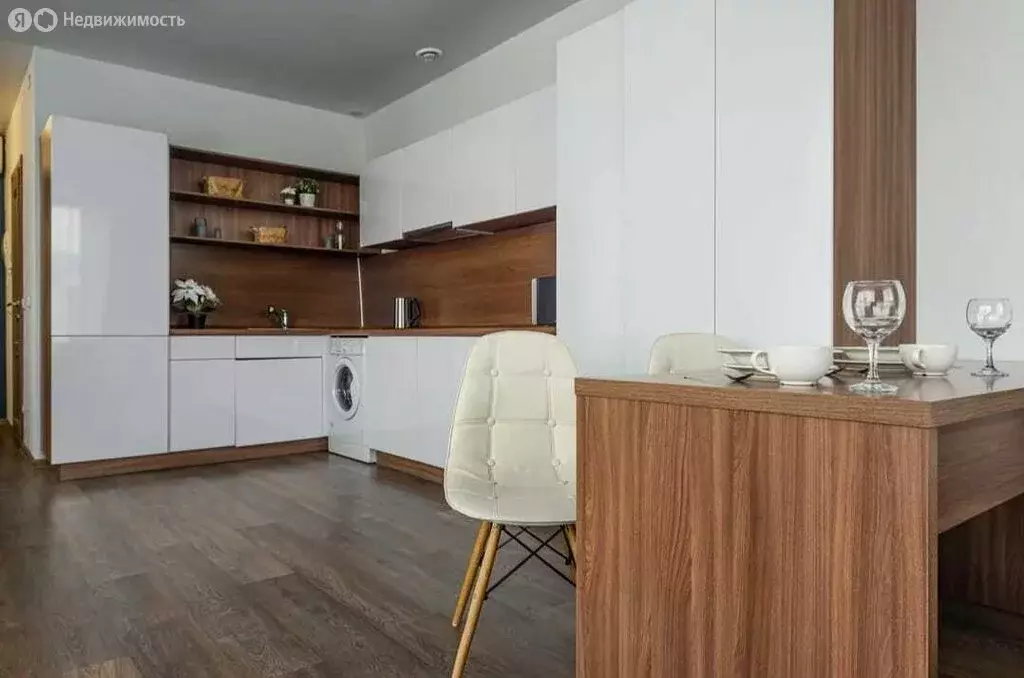 1-комнатная квартира: Екатеринбург, улица Малышева, 42А (34.8 м) - Фото 1