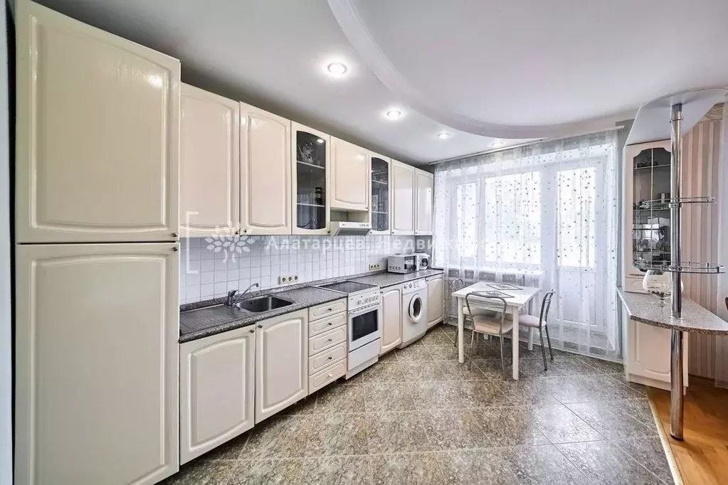 3-к кв. Томская область, Томск ул. Белинского, 31/2 (83.4 м) - Фото 1