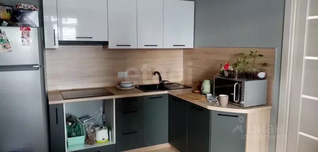 2-к кв. Удмуртия, Ижевск ул. Васнецова, 2к2 (52.0 м) - Фото 0