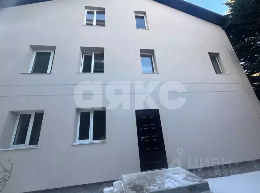 Офис в Крым, Симферополь ул. Александра Невского, 17А (75 м) - Фото 1