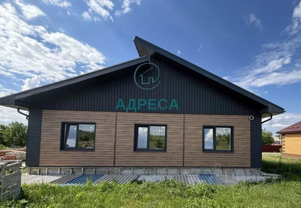 Дом в Белгородская область, Новый Оскол ул. Мечникова (138 м) - Фото 1