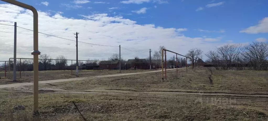 Участок в Краснодарский край, Ейский район, Камышеватская ст-ца ... - Фото 2