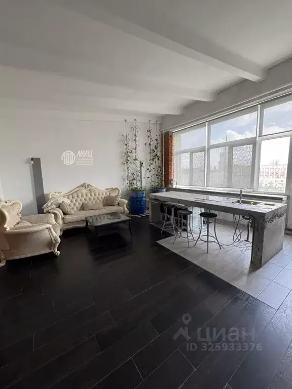 2-к кв. Москва Кутузовский просп., 17 (63.0 м) - Фото 0