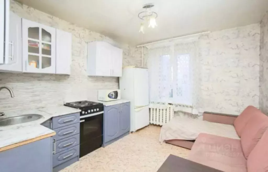 1-к кв. Тюменская область, Тюмень Олимпийская ул., 16 (34.0 м) - Фото 0