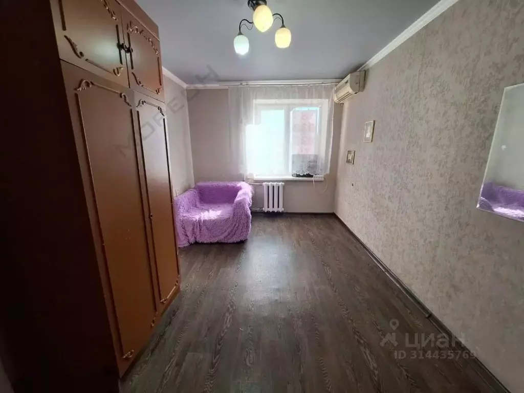 Комната Краснодарский край, Краснодар Уральская ул., 81а (12.1 м) - Фото 0