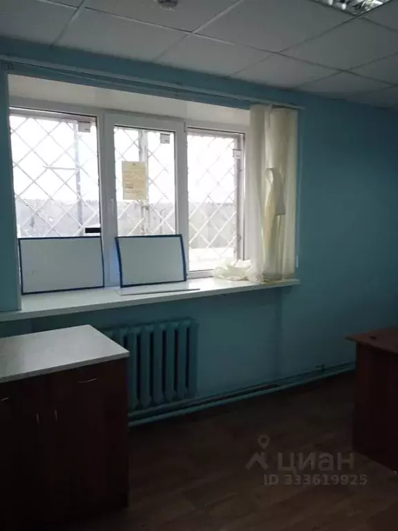 Помещение свободного назначения в Ленинградская область, Пикалево г. ... - Фото 1