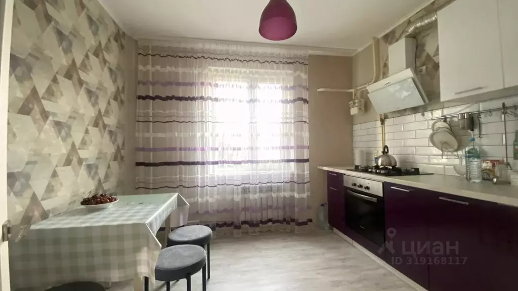 2-к кв. Белгородская область, Белгород Молодежная ул., 16 (52.0 м) - Фото 0