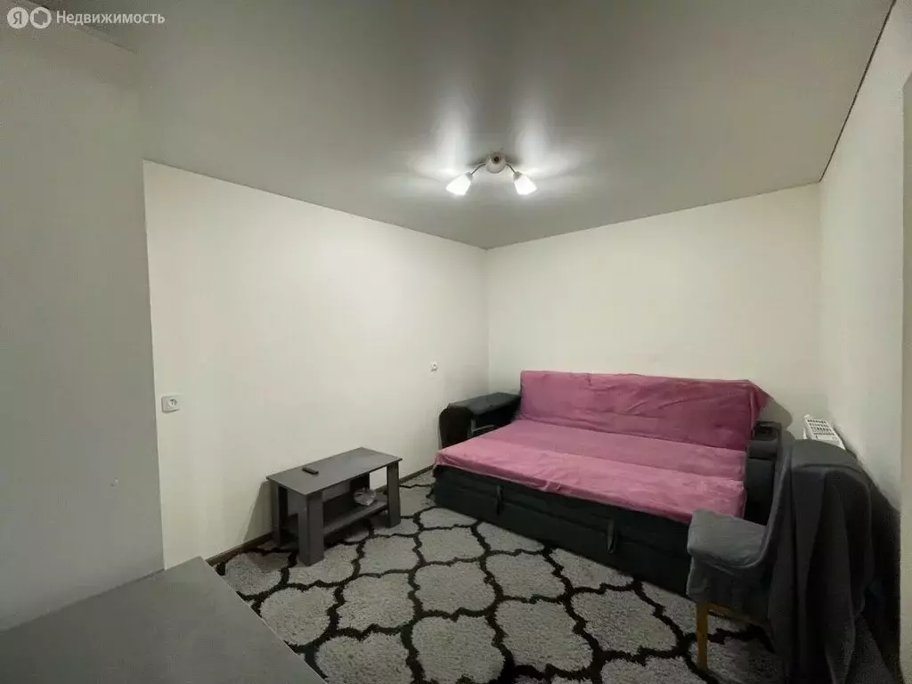 2-комнатная квартира: Нальчик, Интернациональная улица, 18 (35 м) - Фото 1