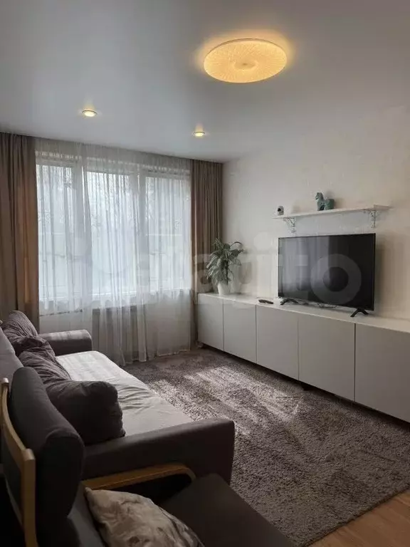 3-к. квартира, 74 м, 6/9 эт. - Фото 1