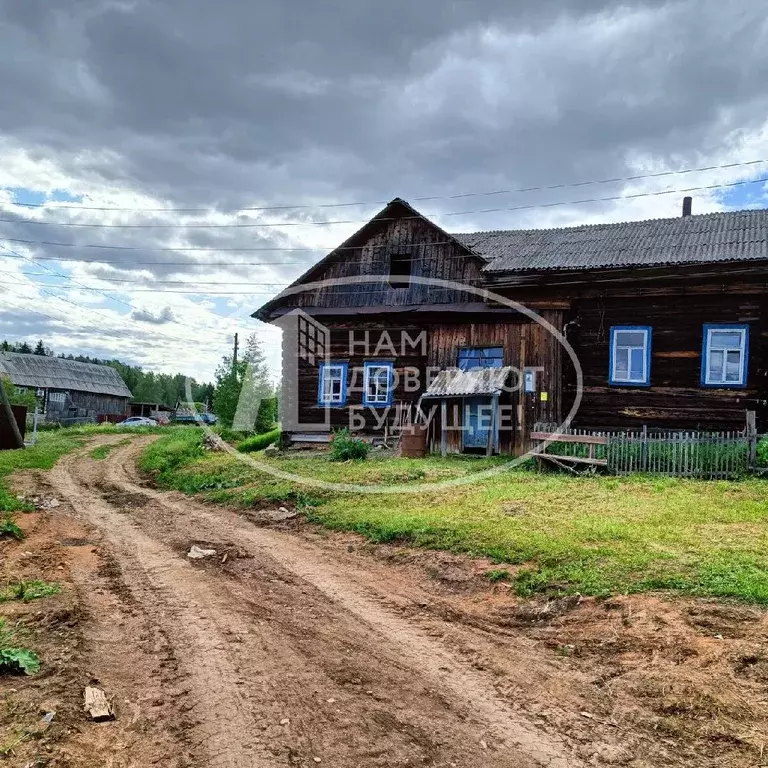 Дом в Пермский край, Нытвенский городской округ, д. Нижняя Гаревая ул. ... - Фото 1