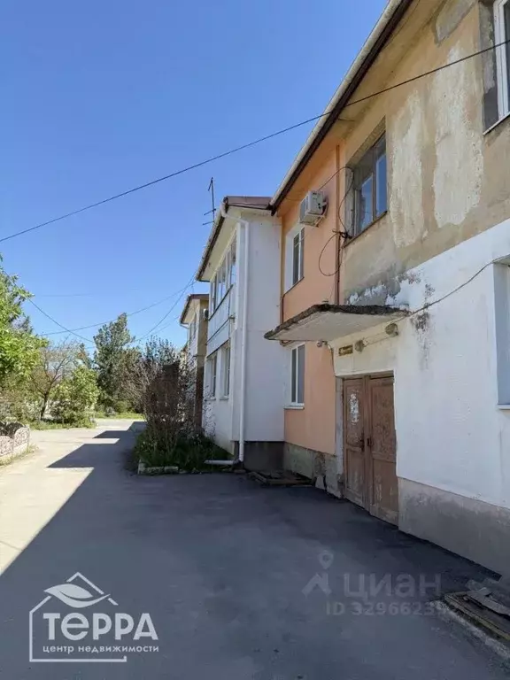 2-к кв. Крым, Раздольное пгт ул. Пограничная, 10 (46.9 м) - Фото 2