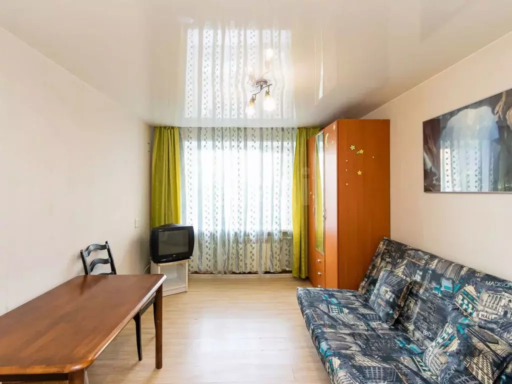 Комната Тюменская область, Тюмень Ставропольская ул., 19 (17.0 м) - Фото 1