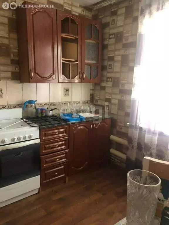 3-комнатная квартира: Астрахань, село Новолесное, улица Азизбекова, 12 ... - Фото 0