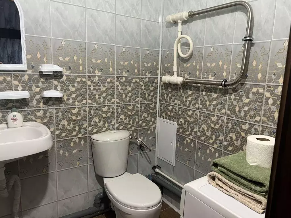 1-к кв. Удмуртия, Ижевск Совхозная ул., 9 (39.0 м) - Фото 1