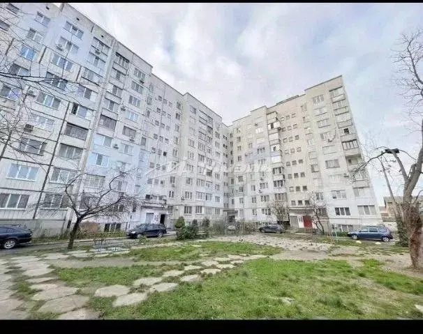 3-к кв. Крым, Симферополь ул. 60 лет Октября, 13/64 (64.0 м) - Фото 1