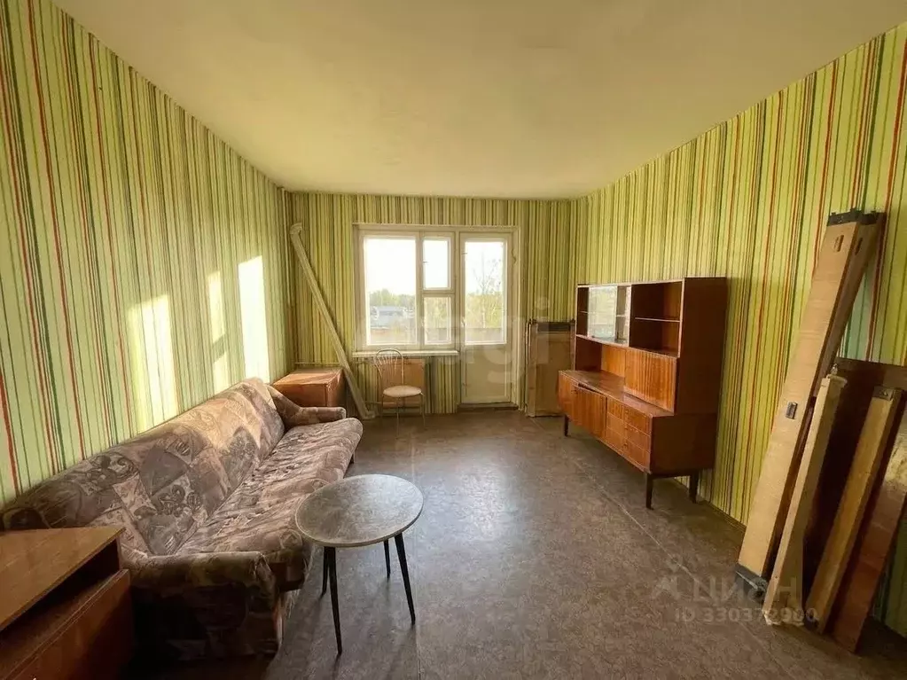 1-к кв. Псковская область, Остров Строитель мкр, 18 (37.0 м) - Фото 2