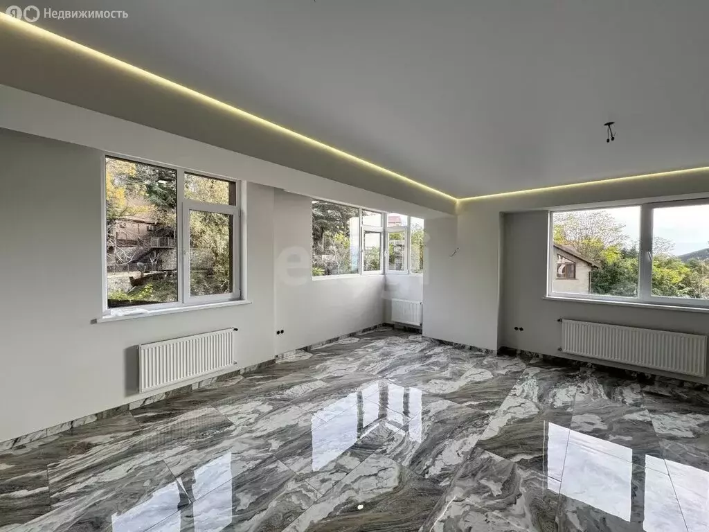 1-комнатная квартира: Массандра, Южнобережное шоссе, 2Ак1 (68 м) - Фото 1